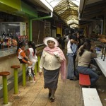 ECUADOR. OTAVALO. Mercado de comida.