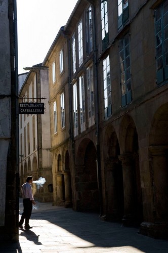 Santiago de Compostela 09 332x500 Santiago de Compostela. No parece antigua, sino eterna (1 de 3)